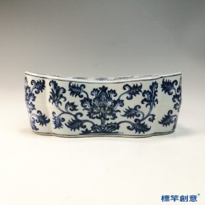 HB142 明代宣德靑花纏枝蓮瓷枕